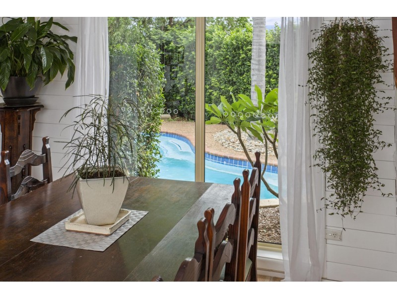 6 Hawkesbury Place, Albion Park NSW 2527