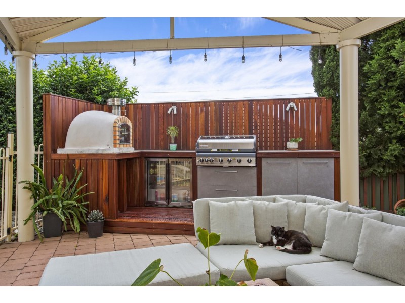 6 Hawkesbury Place, Albion Park NSW 2527