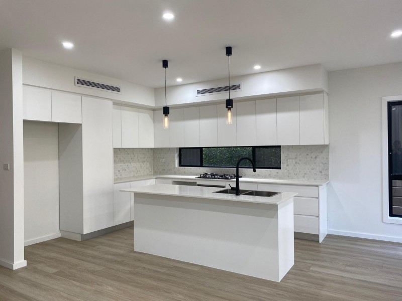 48 Upland Chase, Albion Park NSW 2527