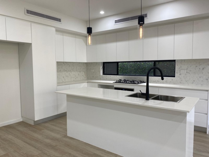 48 Upland Chase, Albion Park NSW 2527