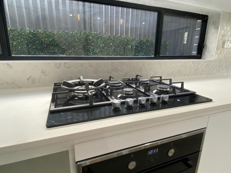 48 Upland Chase, Albion Park NSW 2527