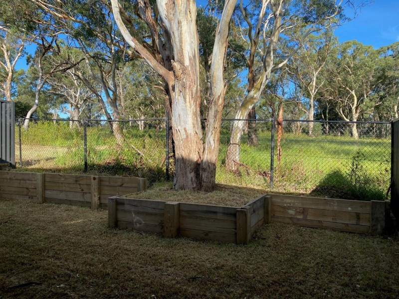 48 Upland Chase, Albion Park NSW 2527