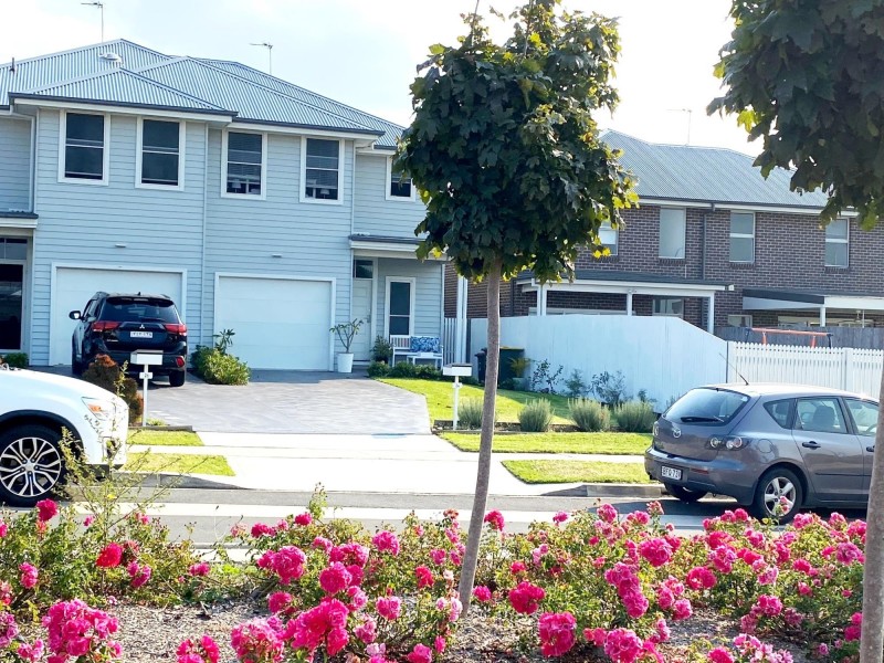 2a Balmoral Pde, Tullimbar NSW 2527