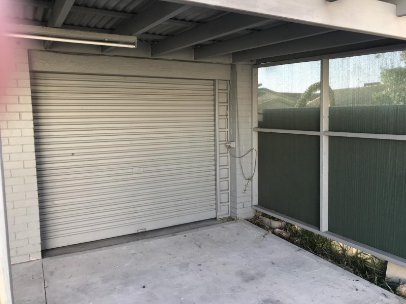 8a Terry Ave, Warilla NSW 2528