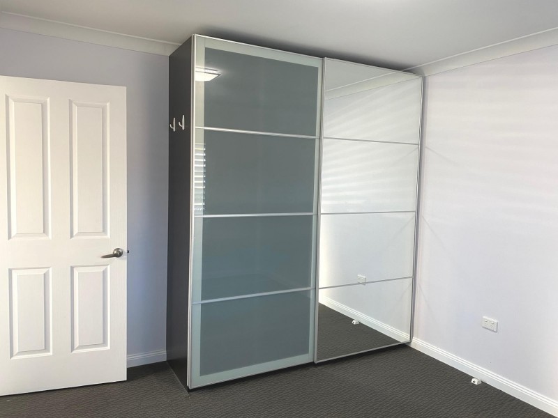 1/2 Barton Street, Oak Flats NSW 2529