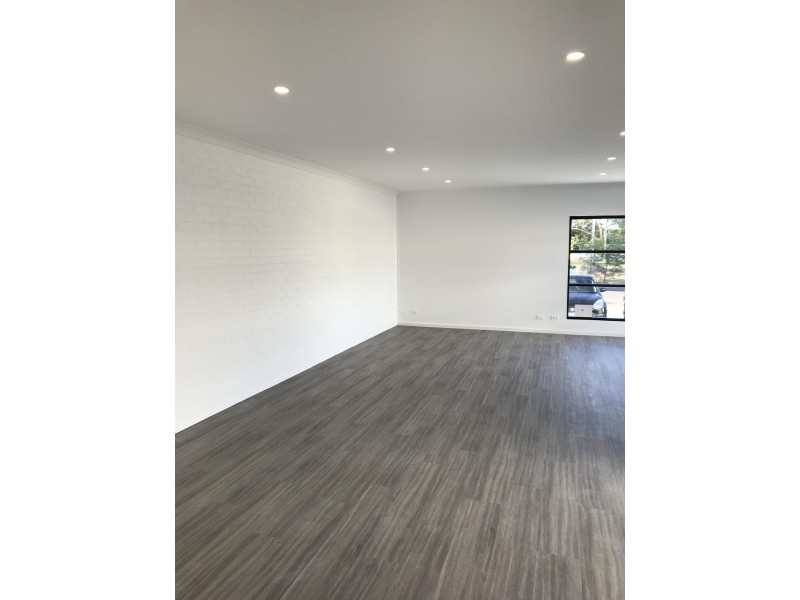 Shop 2/195a Princes Hwy, Albion Park Rail NSW 2527