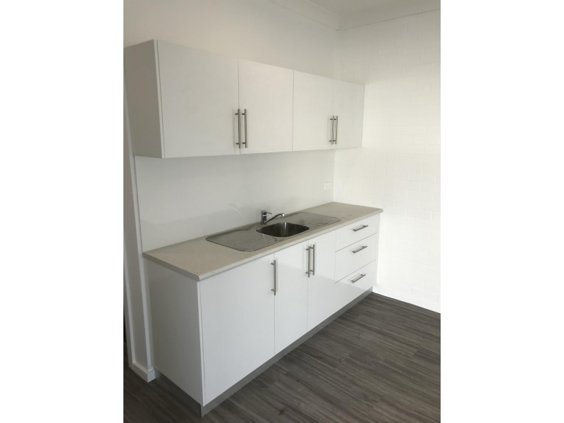 Shop 2/195a Princes Hwy, Albion Park Rail NSW 2527