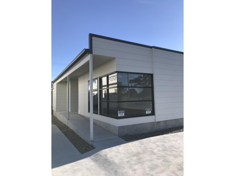 Shop 2/195a Princes Hwy, Albion Park Rail NSW 2527