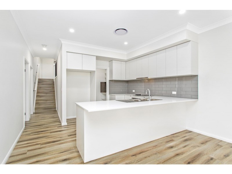 48b Central Road, Unanderra NSW 2526