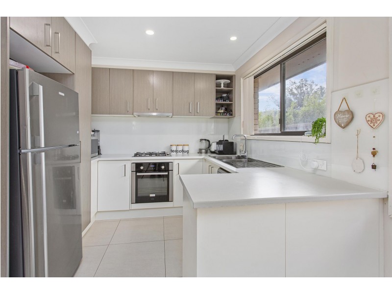 1/4 Cassia Street, Barrack Heights NSW 2528