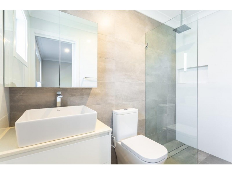 6a Headwater Place, Albion Park NSW 2527