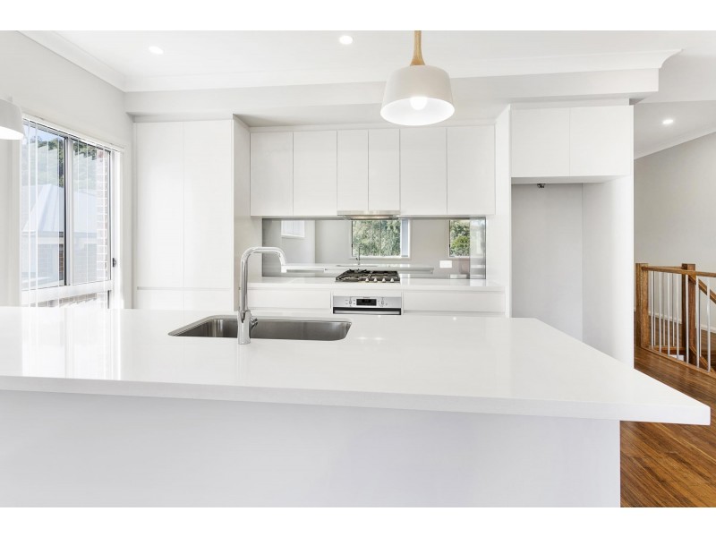 12 Whistlers Run, Albion Park NSW 2527