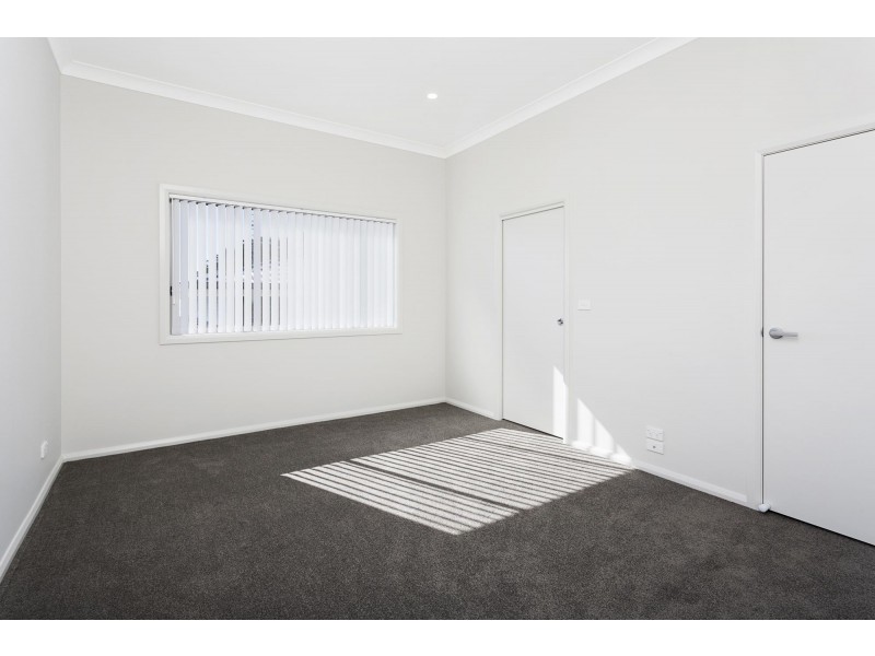 12 Whistlers Run, Albion Park NSW 2527