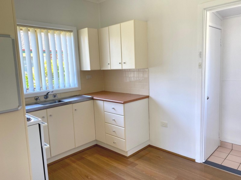1/1 Miller St, Oak Flats NSW 2529