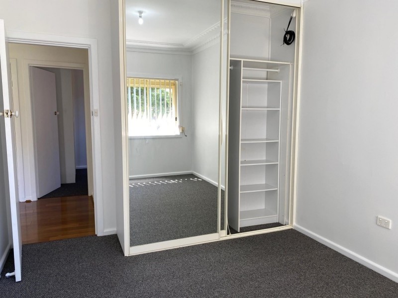 1/1 Miller St, Oak Flats NSW 2529
