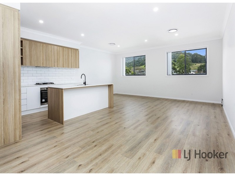 12 Valley View Crescent, Albion Park NSW 2527