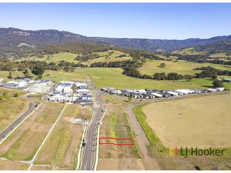 27 Araluen Terrace, Tullimbar NSW 2527