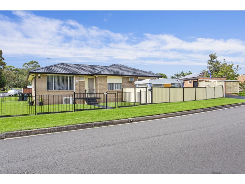 2 Iron Bark Avenue, Albion Park Rail NSW 2527