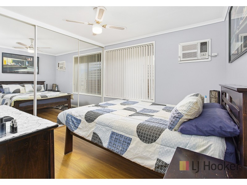 2 Iron Bark Avenue, Albion Park Rail NSW 2527