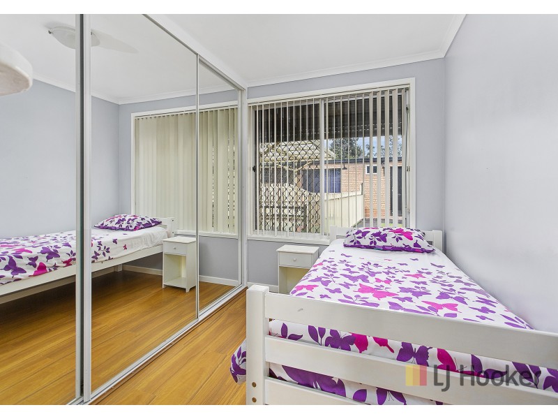 2 Iron Bark Avenue, Albion Park Rail NSW 2527