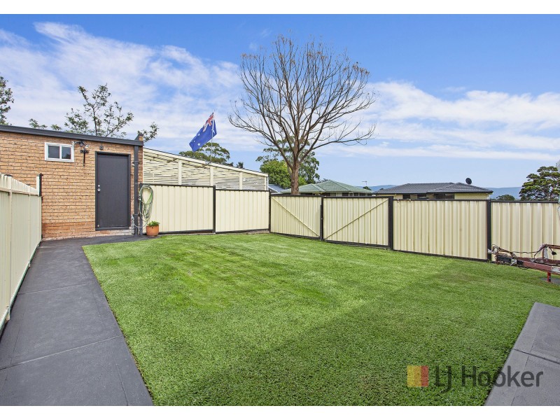 2 Iron Bark Avenue, Albion Park Rail NSW 2527