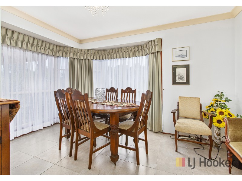 33 Bass Street, Barrack Heights NSW 2528