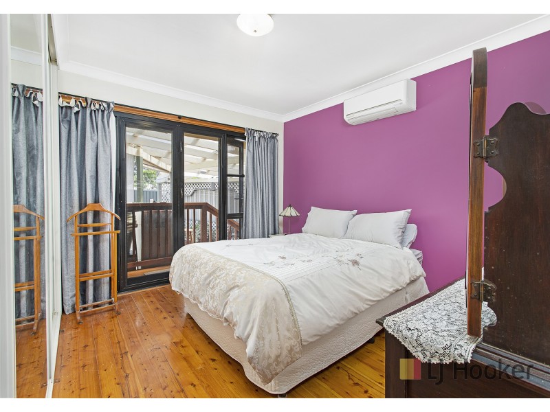 33 Bass Street, Barrack Heights NSW 2528