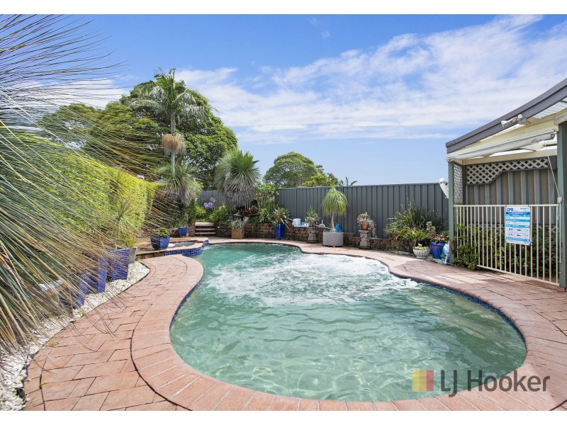 33 Bass Street, Barrack Heights NSW 2528