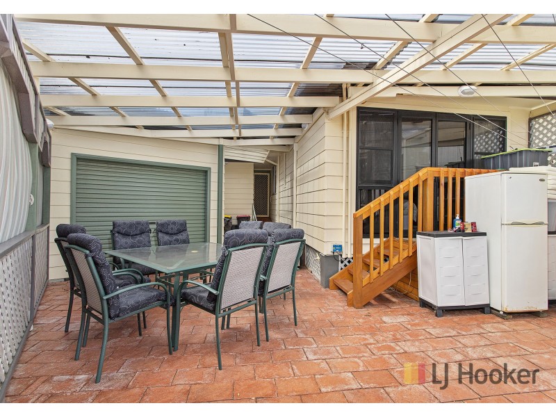 33 Bass Street, Barrack Heights NSW 2528