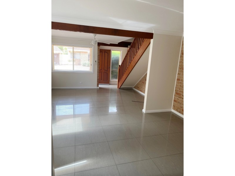 6/3 Commerce Drive, Lake Illawarra NSW 2528