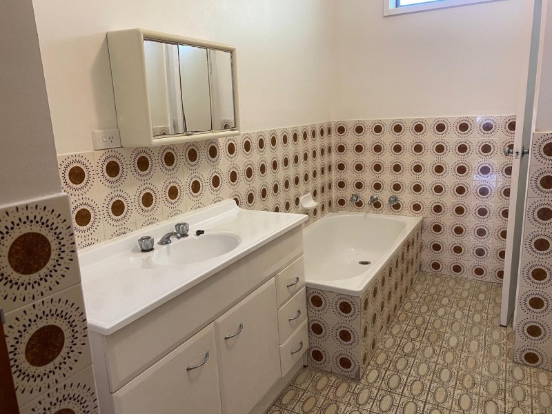 1/115 Koona Street, Albion Park Rail NSW 2527
