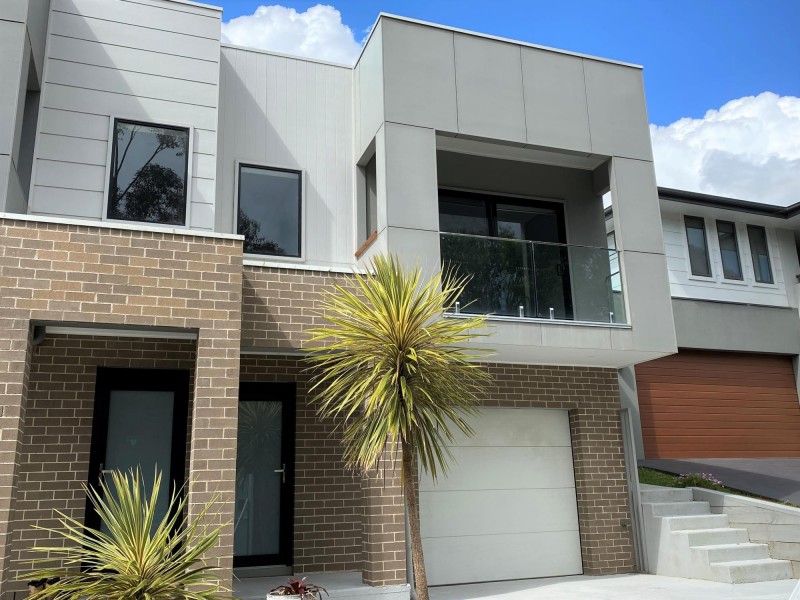 19a Goonyella Street, Albion Park NSW 2527