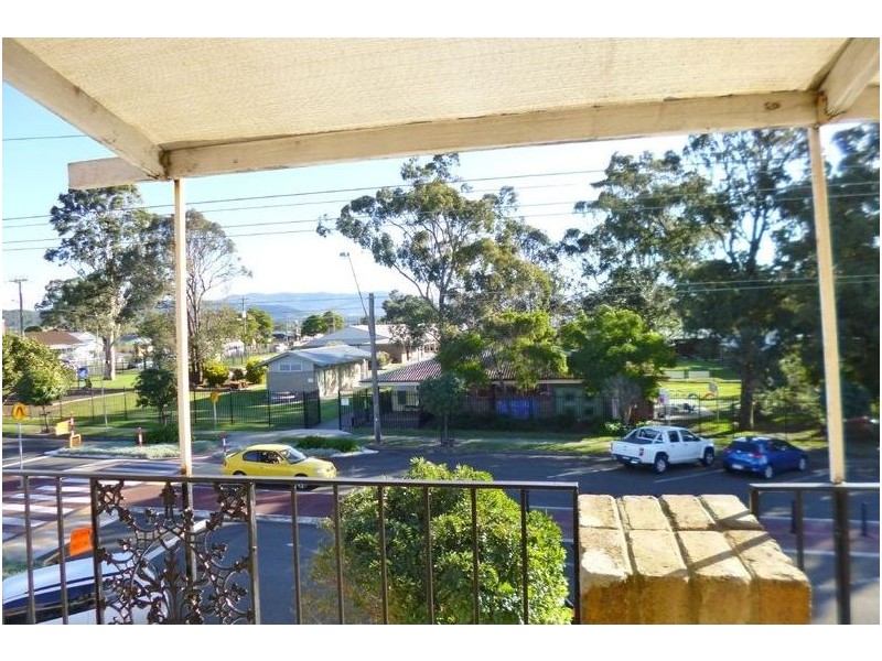 1/86 Central Ave, Oak Flats NSW 2529