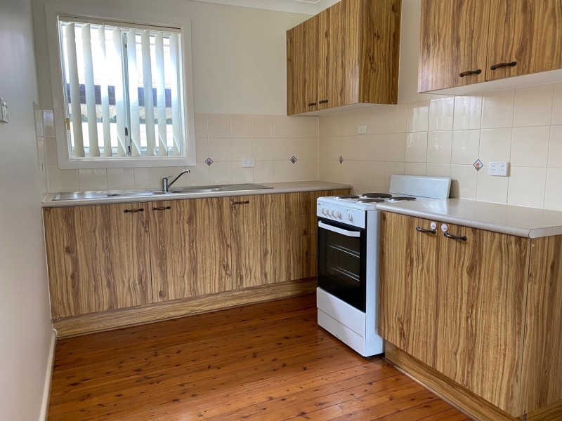 1/22 Brian Ave, Warilla NSW 2528