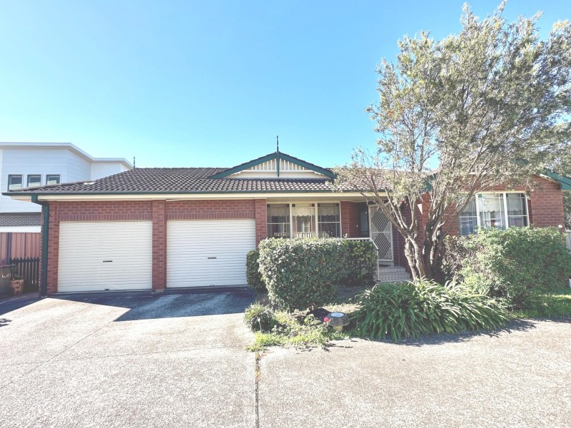 4/17 Koona St, Albion Park Rail NSW 2527