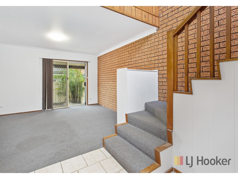 1/62-64 Peterborough Avenue, Lake Illawarra NSW 2528
