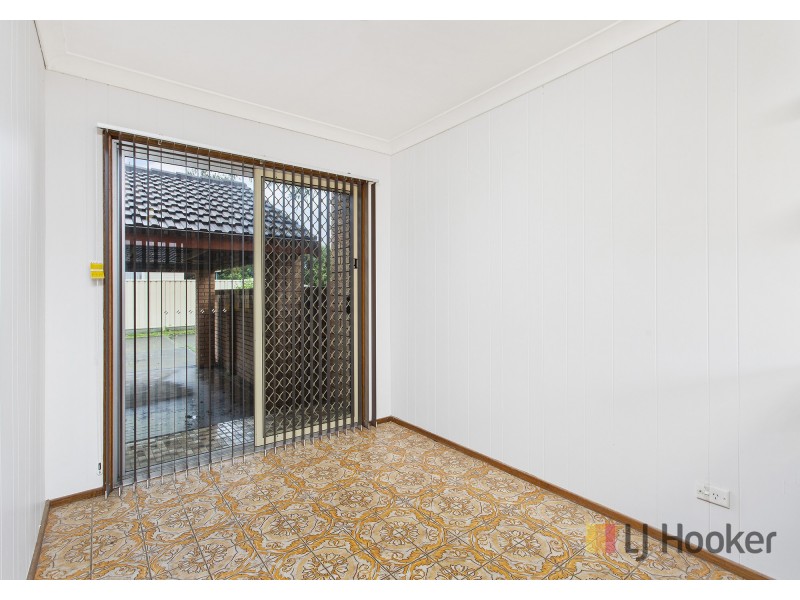 1/62-64 Peterborough Avenue, Lake Illawarra NSW 2528