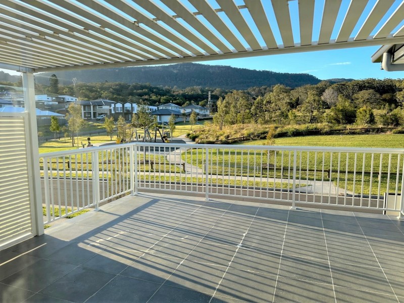 31 Saddleback Cres, Kembla Grange NSW 2526