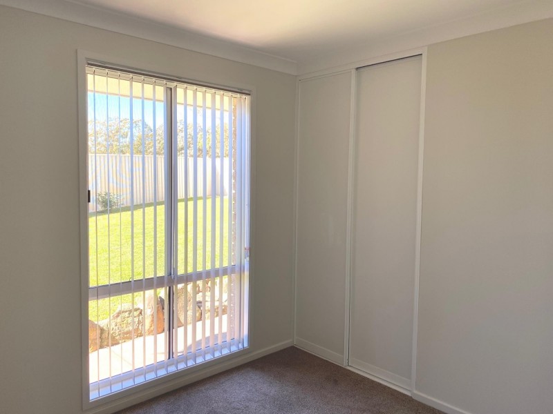 2/68 Jarrah Way, Albion Park Rail NSW 2527