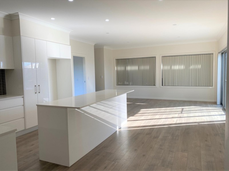 15 Rangoon Ave, Shell Cove NSW 2529