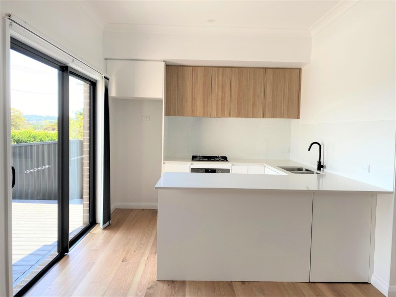 1/126 Lake Entrance Rd, Oak Flats NSW 2529
