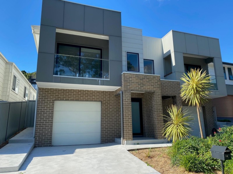 19 Goonyella Street, Albion Park NSW 2527