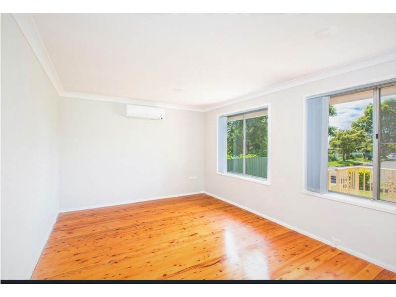 12 Lobelia St, Albion Park Rail NSW 2527