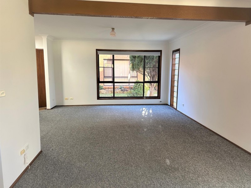 4/21 Grove, Lake Illawarra NSW 2528