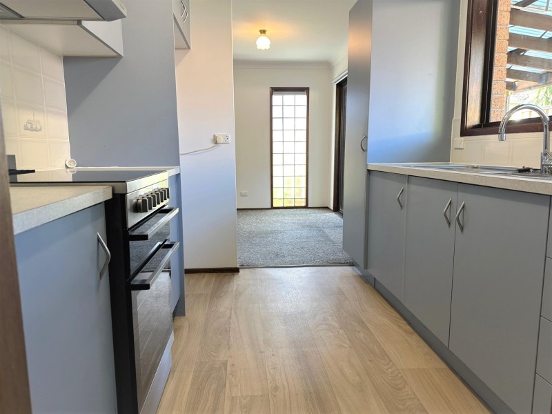 4/21 Grove, Lake Illawarra NSW 2528