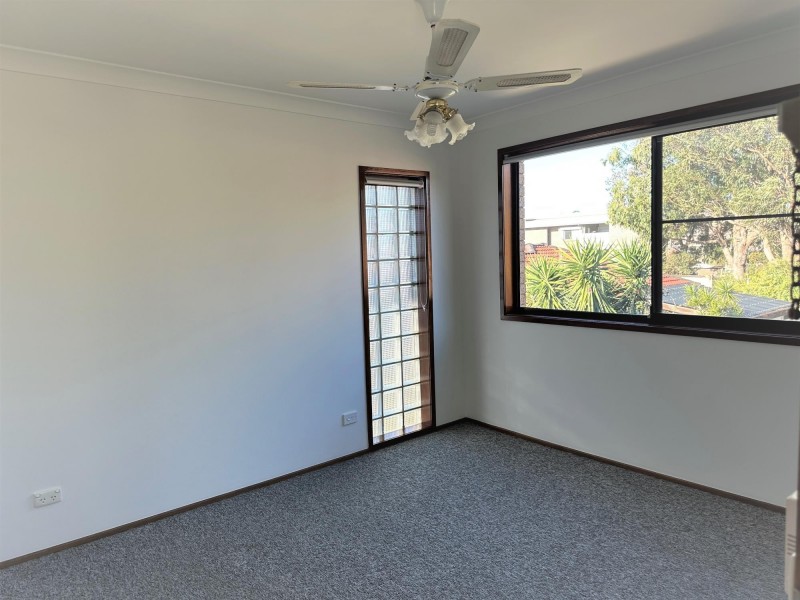 4/21 Grove, Lake Illawarra NSW 2528