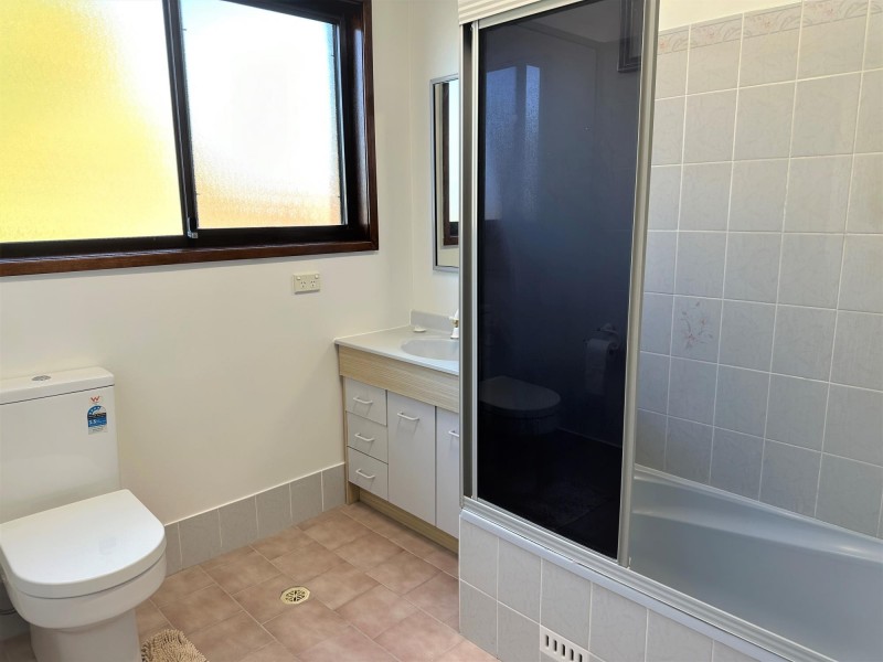 4/21 Grove, Lake Illawarra NSW 2528