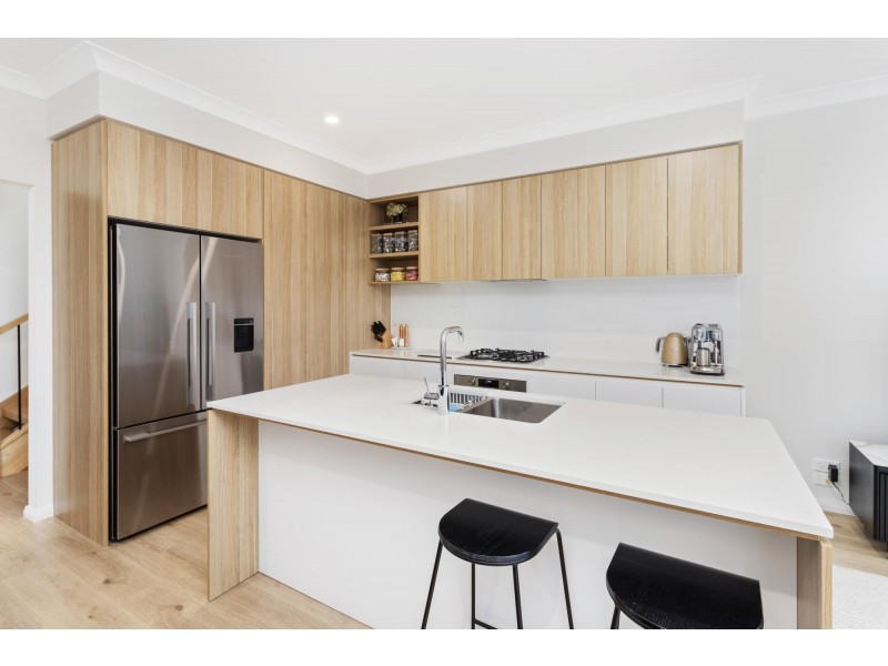 14 Valley View Cres, Albion Park NSW 2527