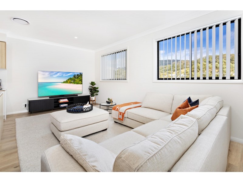 14 Valley View Cres, Albion Park NSW 2527