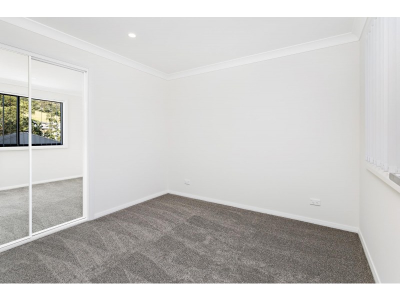 14 Valley View Cres, Albion Park NSW 2527